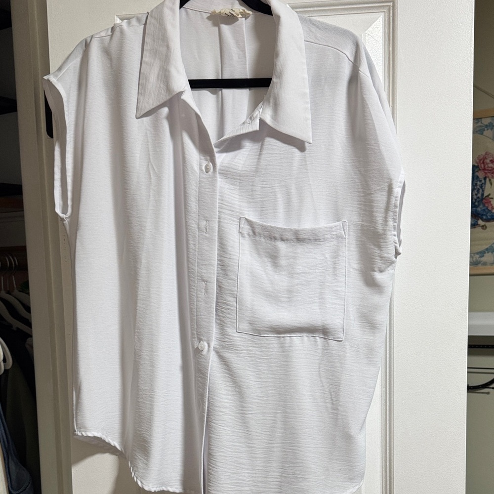 Elegant White Women's Casual Button Down Shirt